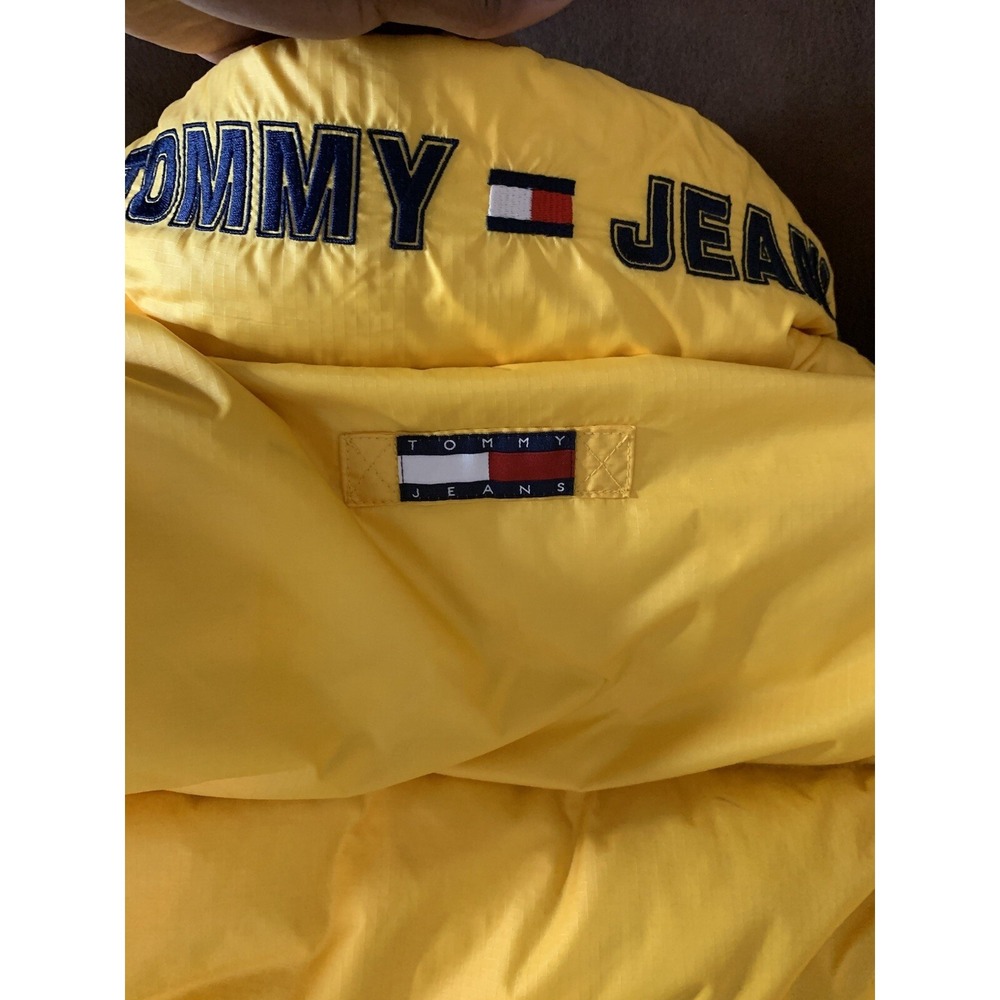 Vintage yellow 90s Tommy Hilfiger‎ puffer jacket - Picture 3 of 12